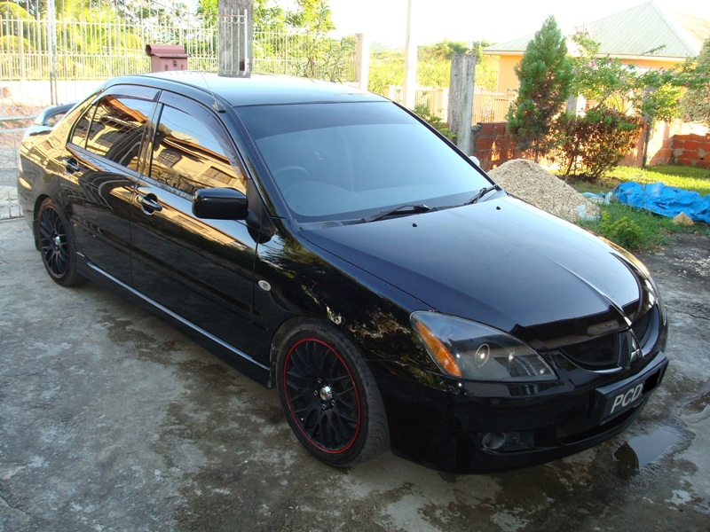 Mitsubishi Lancer GLX CS2 - ElaKiri Community